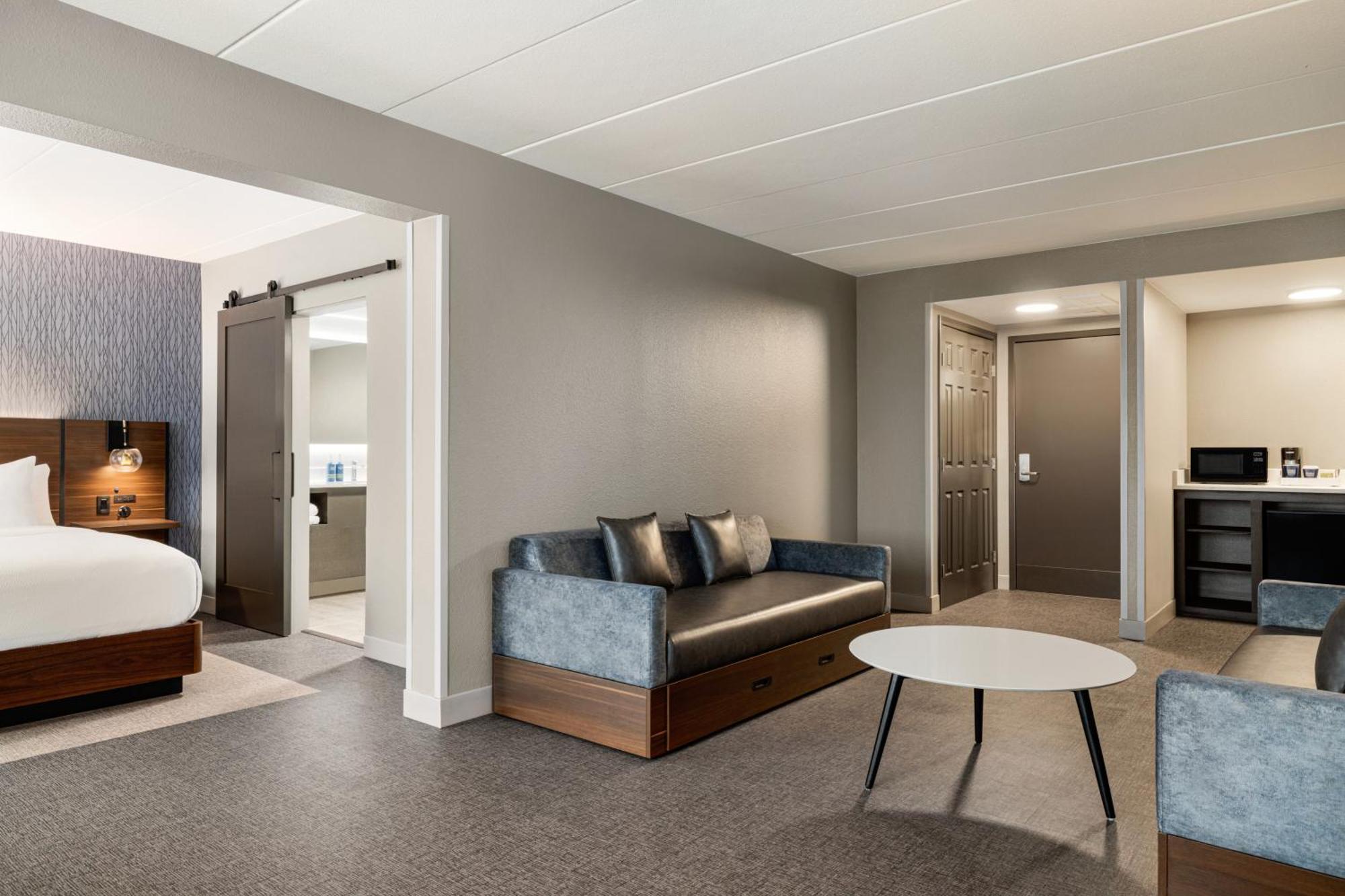 Four Points By Sheraton Columbus-Polaris Exteriör bild