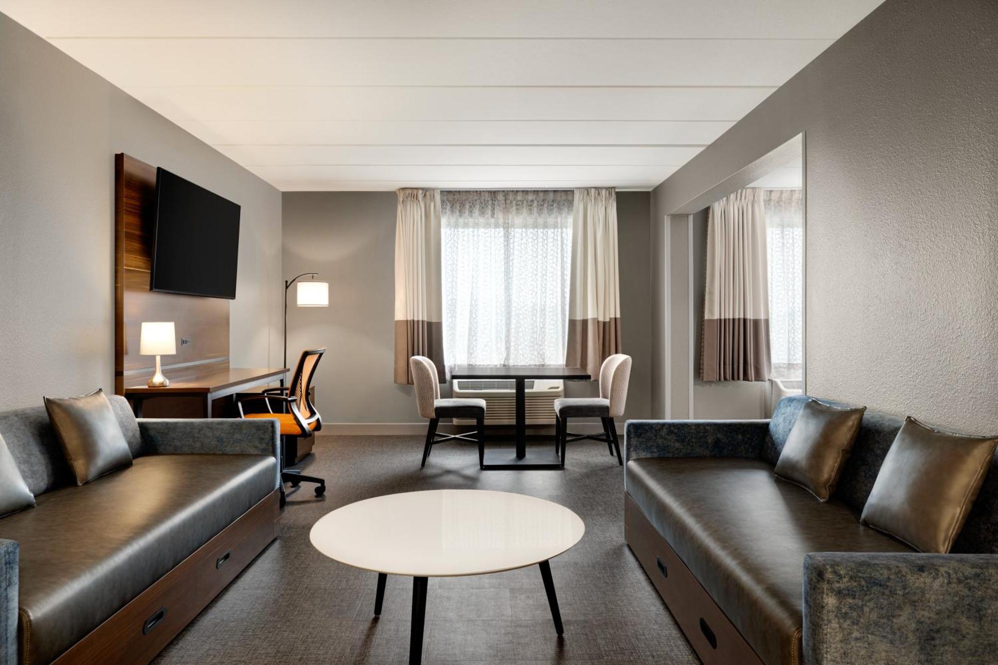 Four Points By Sheraton Columbus-Polaris Exteriör bild