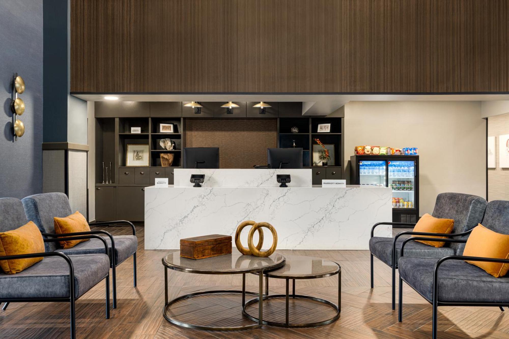 Four Points By Sheraton Columbus-Polaris Exteriör bild
