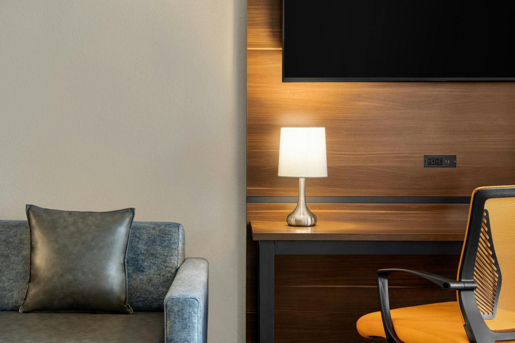 Four Points By Sheraton Columbus-Polaris Exteriör bild