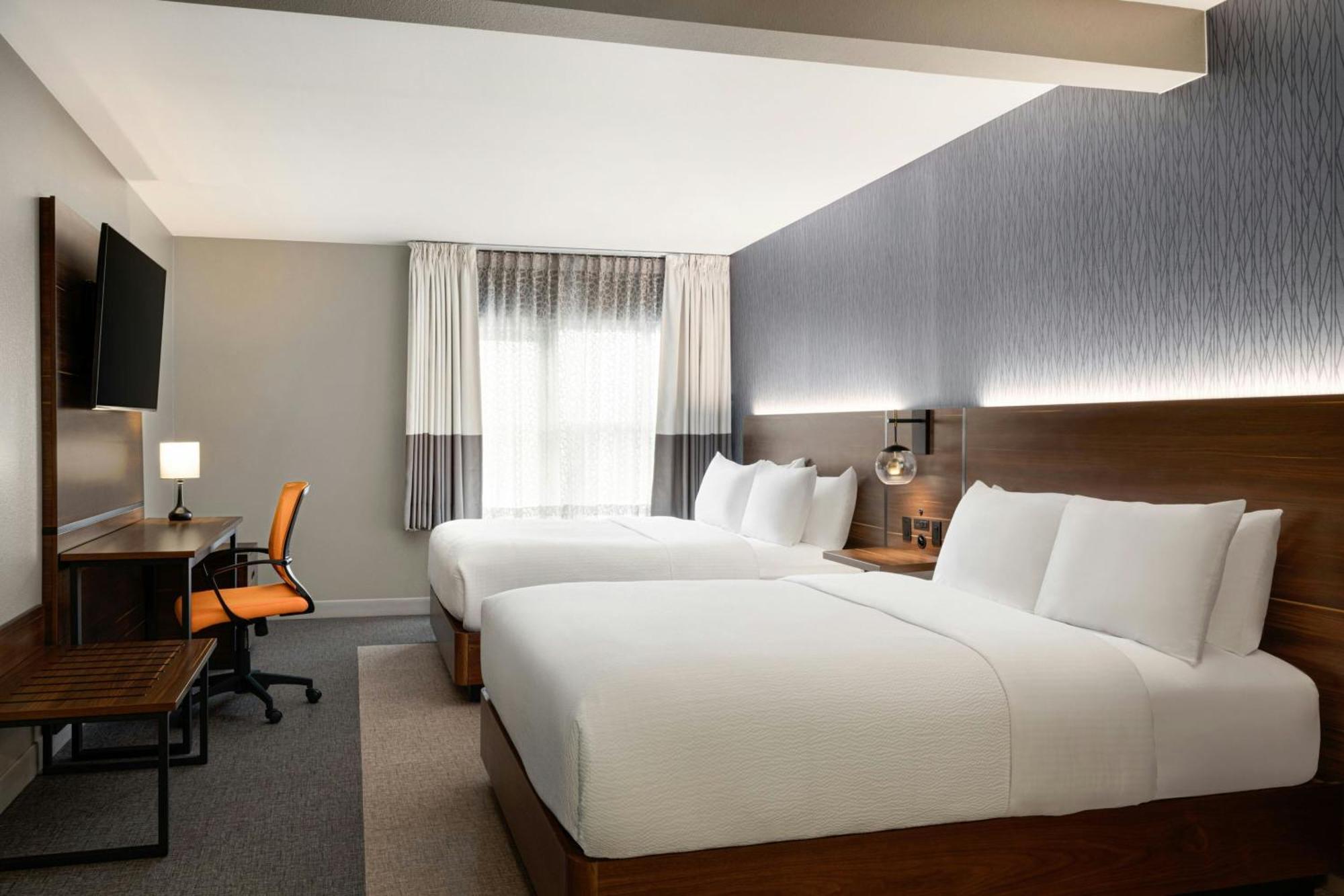 Four Points By Sheraton Columbus-Polaris Exteriör bild