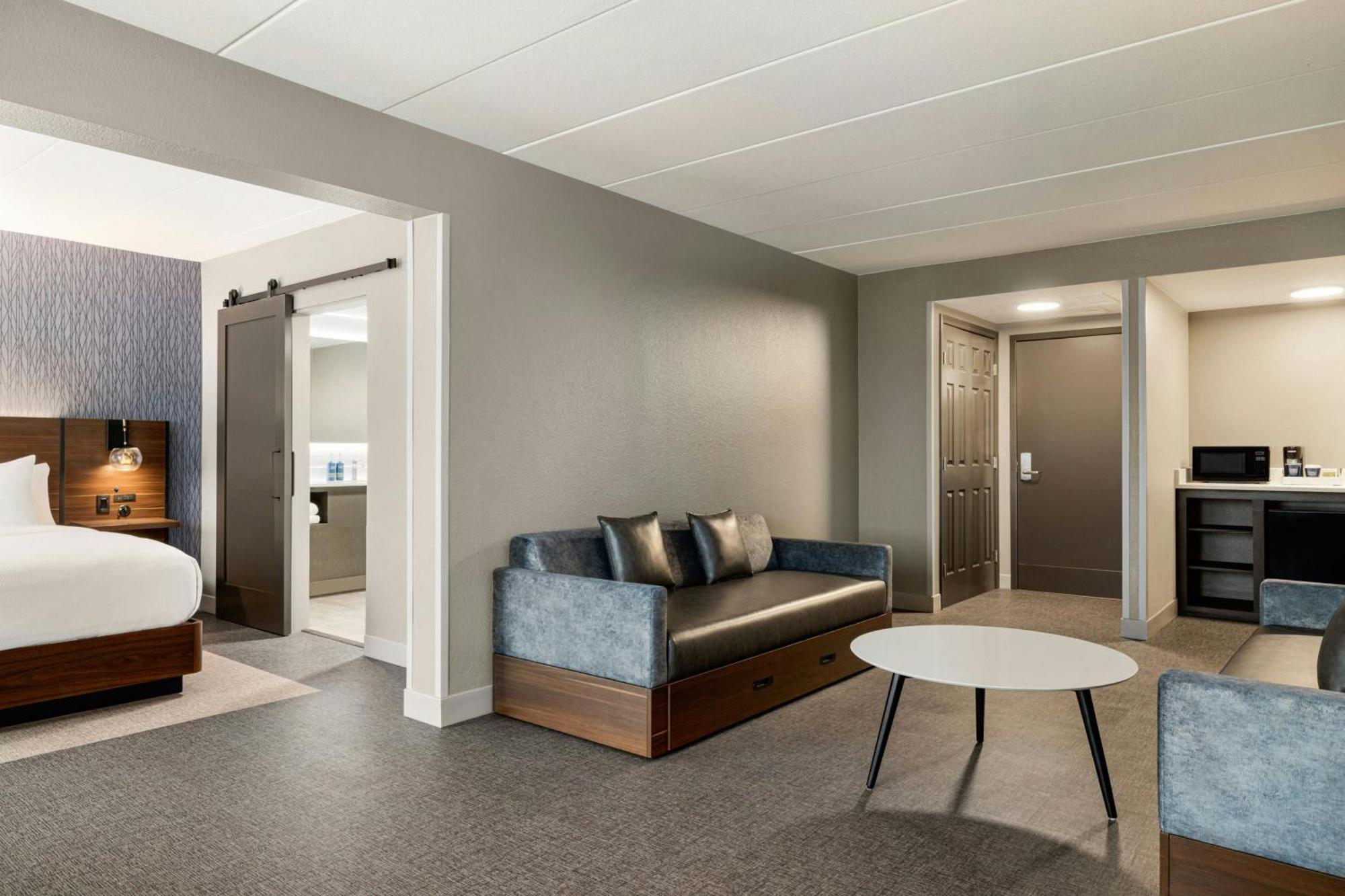 Four Points By Sheraton Columbus-Polaris Exteriör bild