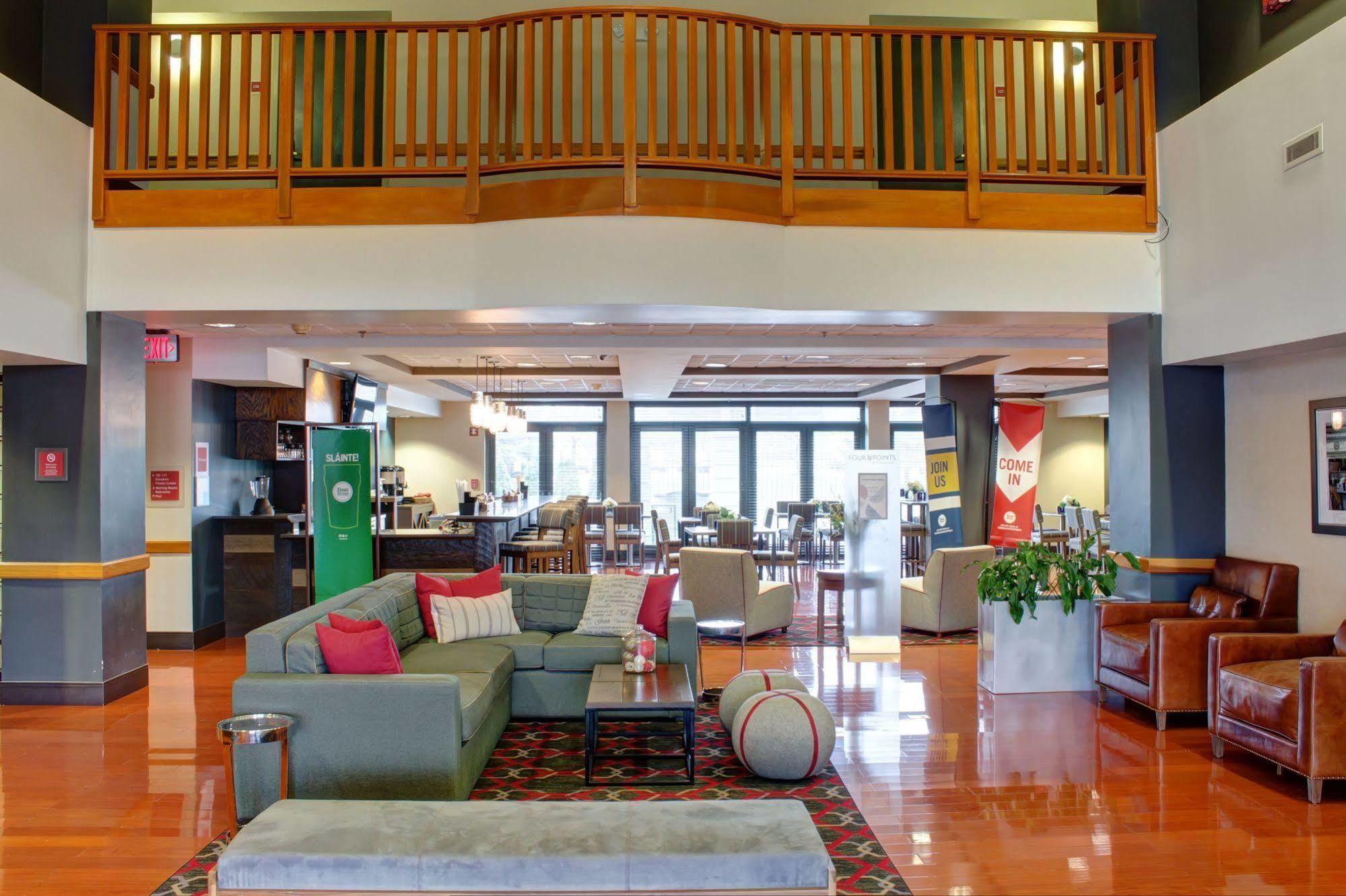Four Points By Sheraton Columbus-Polaris Exteriör bild